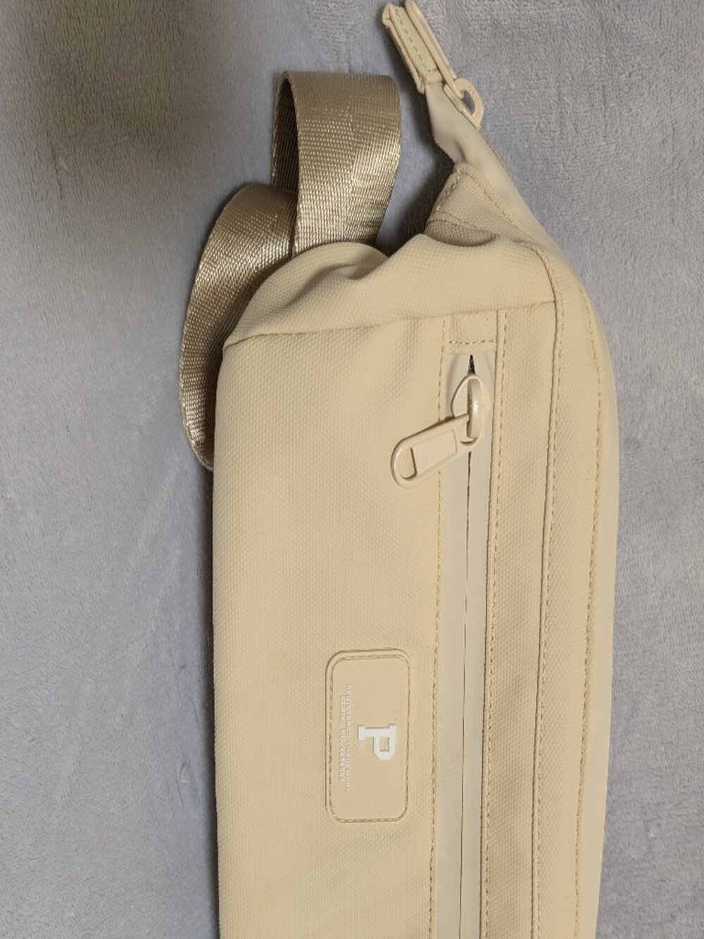 Share Portland Gear Cascade Crossbody Bag Cream Weatherproof Hip Belt Fanny Pack